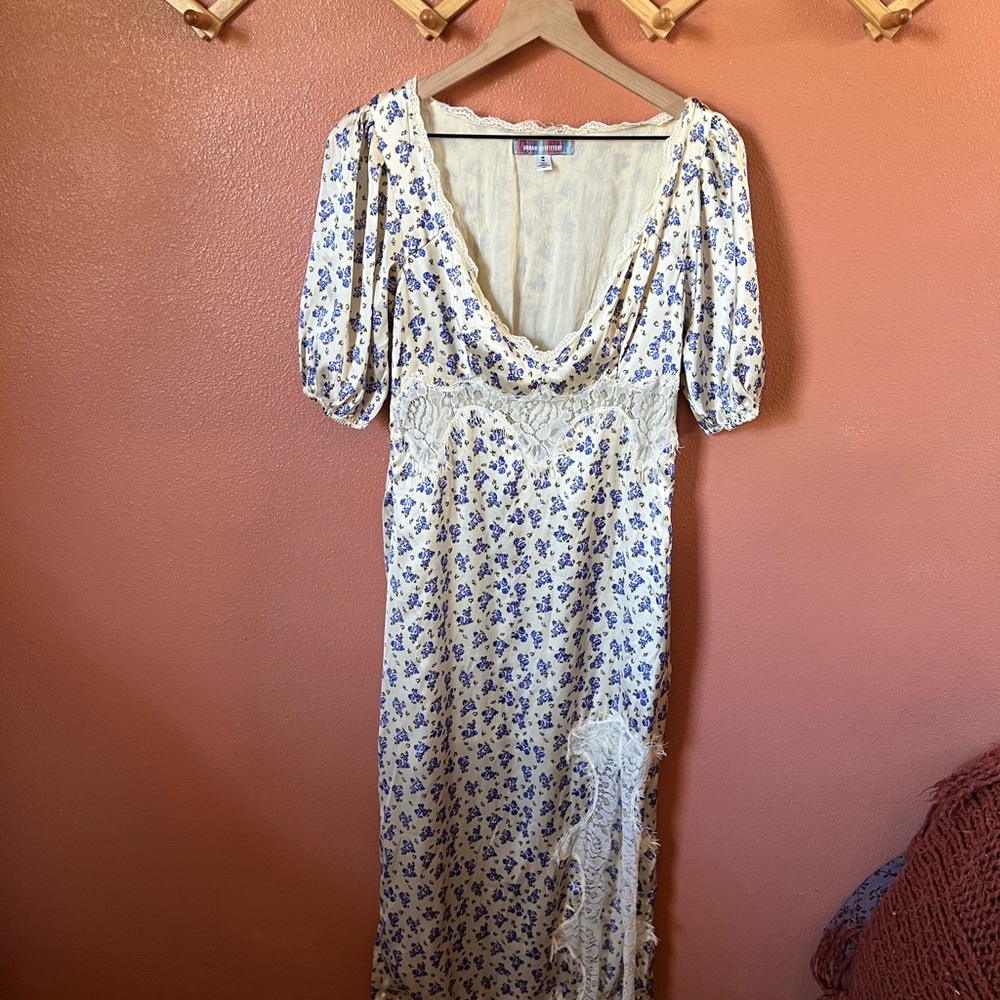 Floral Blue and White Women's Dress
